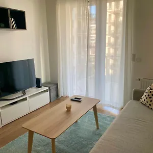 Comfortable Place On The Marina Port Apartman